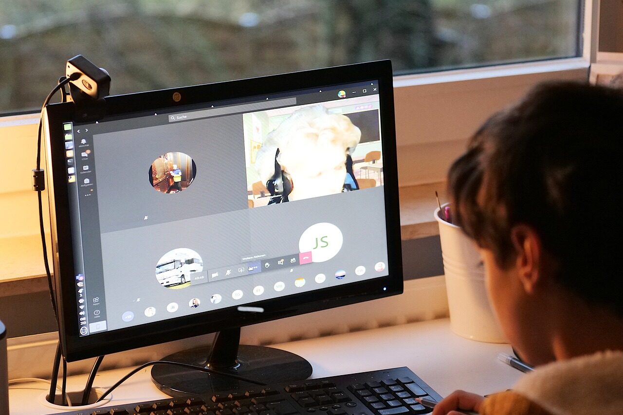 child, student, video conference, computer, monitor, screen, webcam, video call, education, e-learning, distance learning, homeschooling, online learning, technology, kid, young, study, learning, lesson, video conference, webcam, video call, video call, online learning, online learning, online learning, online learning, online learning